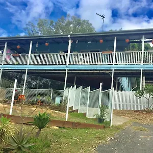 Pearl Of Contentment Retreat 3*, Canungra Australia